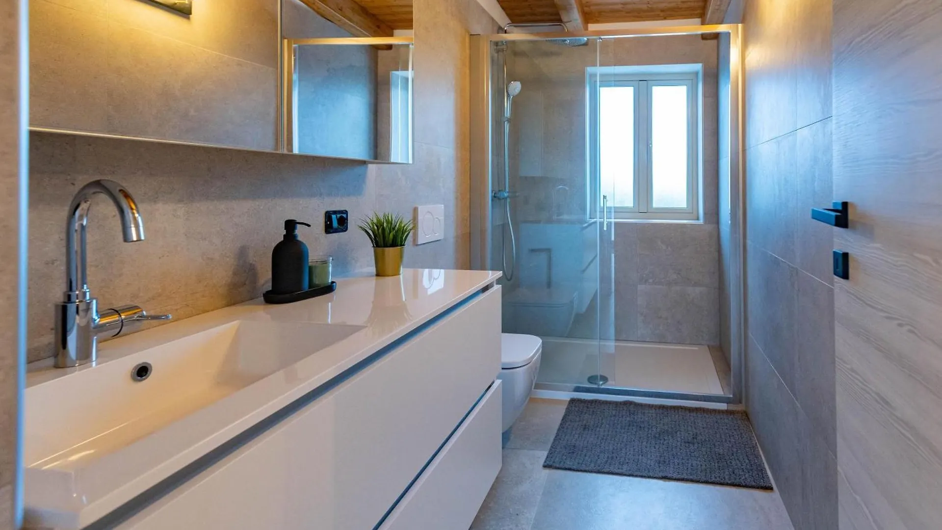 Villa Della Serenita أفراغولا